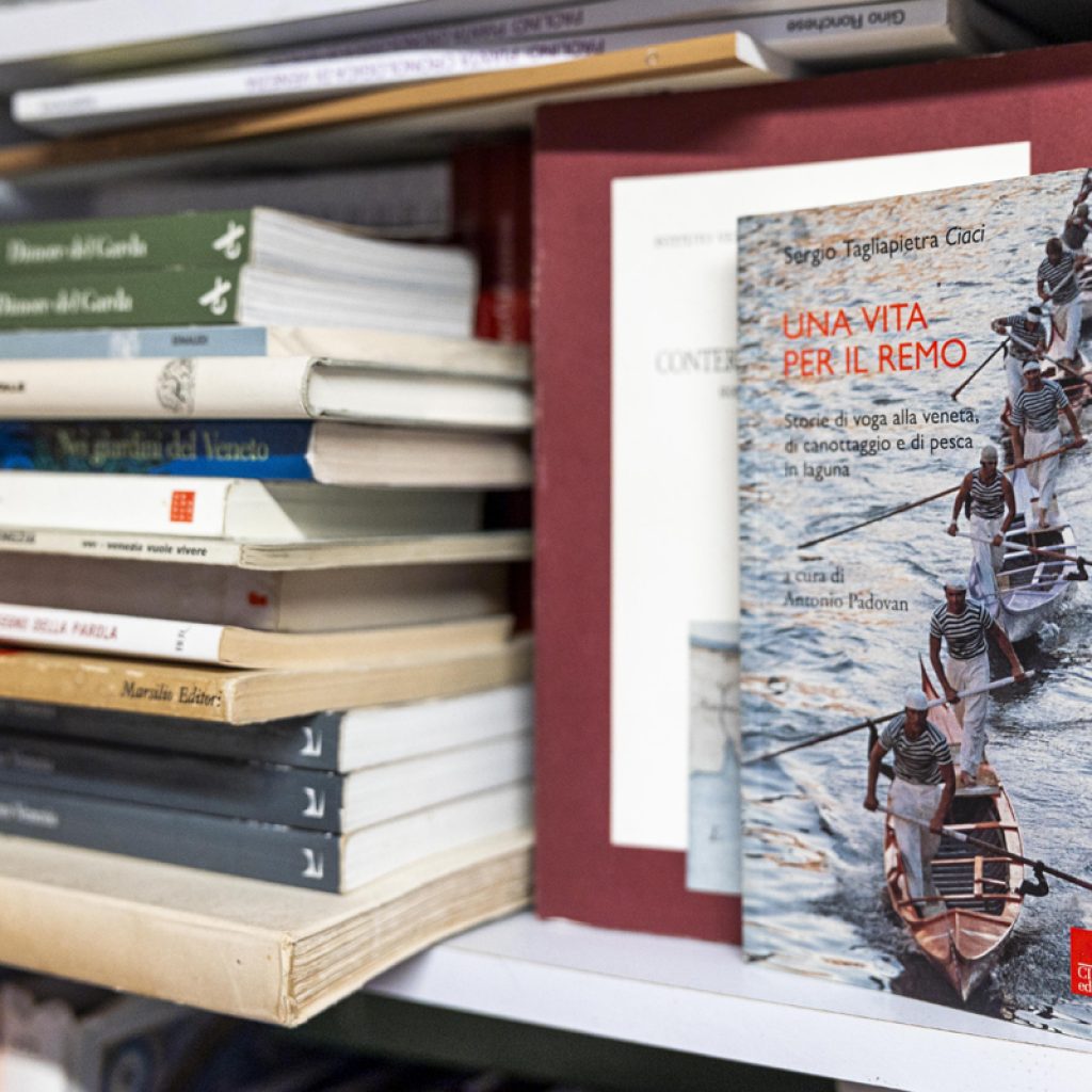 Libreria Acqua Alta Venezia